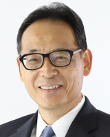 上原 宏敏 氏