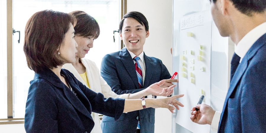 「朝カエル（変える）会議」イメージ