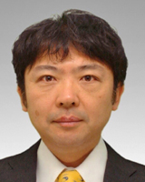 茨木 康充 氏