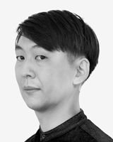 神谷 泰史 氏
