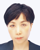 土屋 満智子 氏