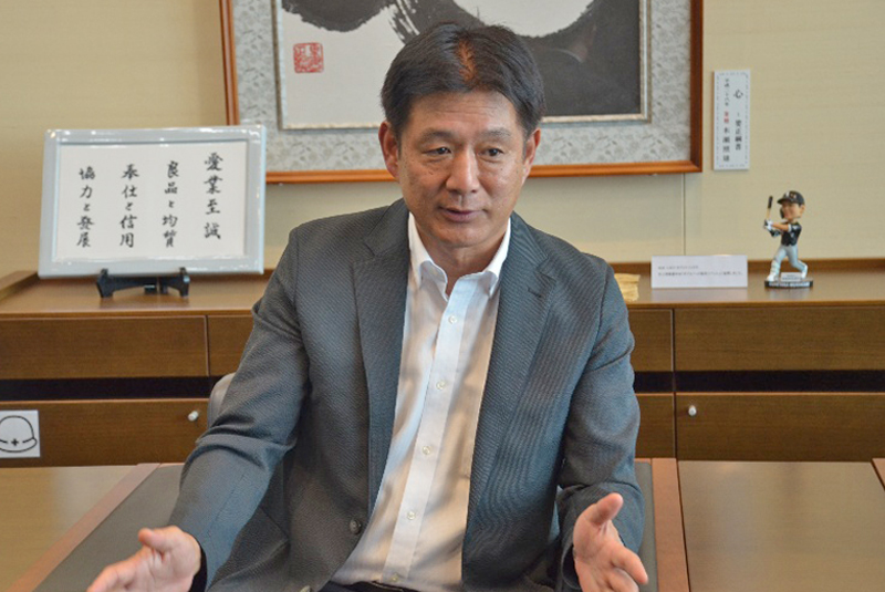 田村 信也 氏