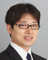 近藤 明人 氏
