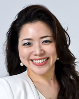川西 由美子 氏