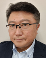 冨吉 昇 氏