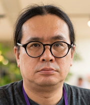 福良 智明 氏