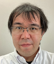 森井 亮介 氏