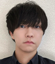 中津 卓哉 氏