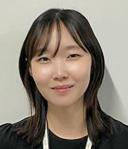 中山 茜 氏