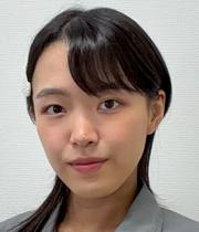 諏訪 羽姿 氏