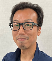 友野 善行 氏