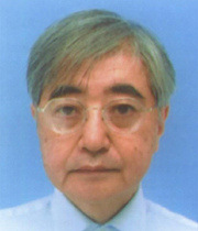 小室 睦 氏