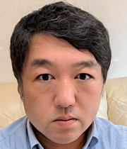 長坂 昭彦 氏