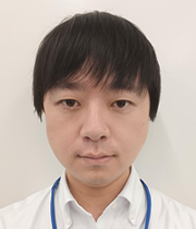 新實 太雅 氏